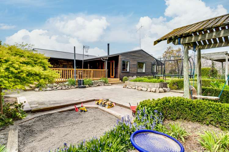 74 Tait Road Maraekakaho_17