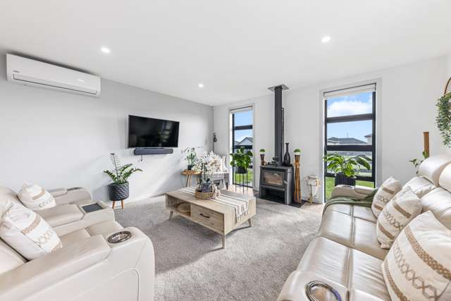 11 Okohaka Avenue Glenbrook_2