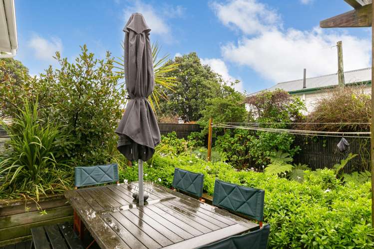 23 Brussels Street Miramar_16