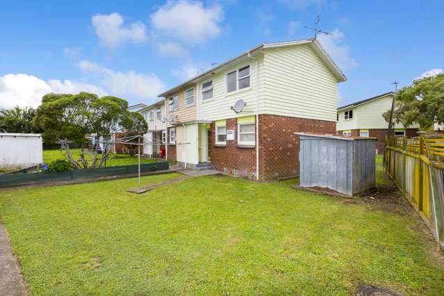 1/48 Merton Street Trentham_1