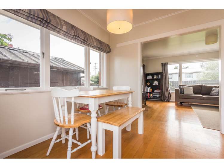 2a Kelkirk Street Kelston_9