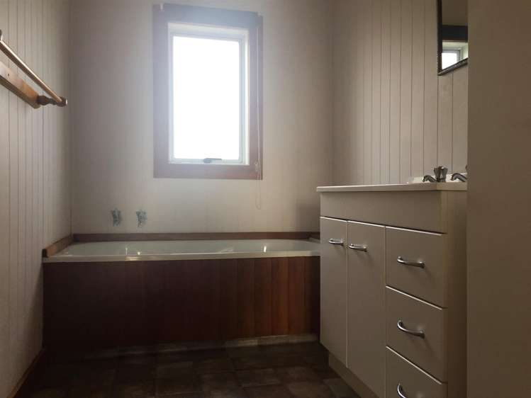 72 Access Road Ruawai_13