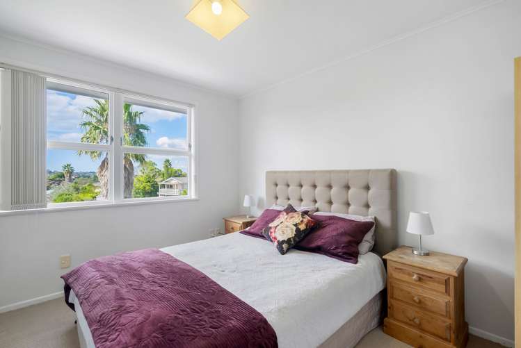 1/8 Ludlow Terrace Totara Vale_12