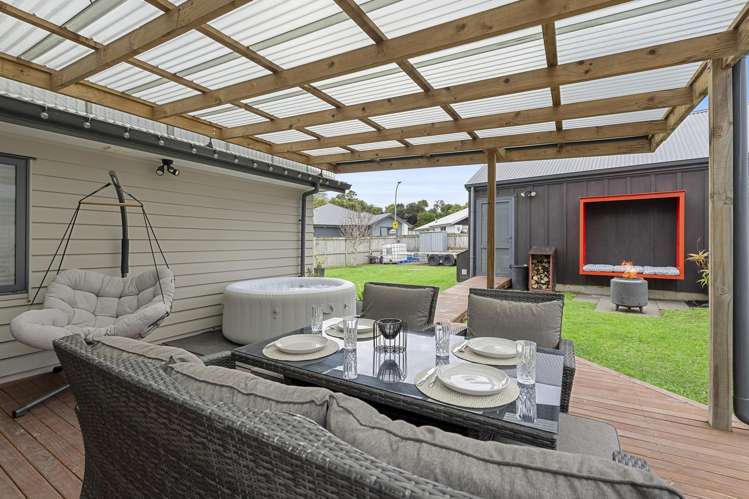 2 Magnolia Lane Kaukapakapa_12