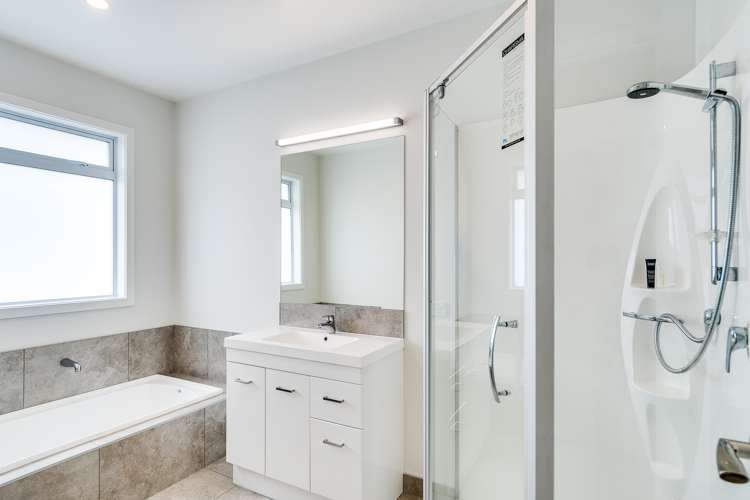 3 Benmore Place Poraiti_9