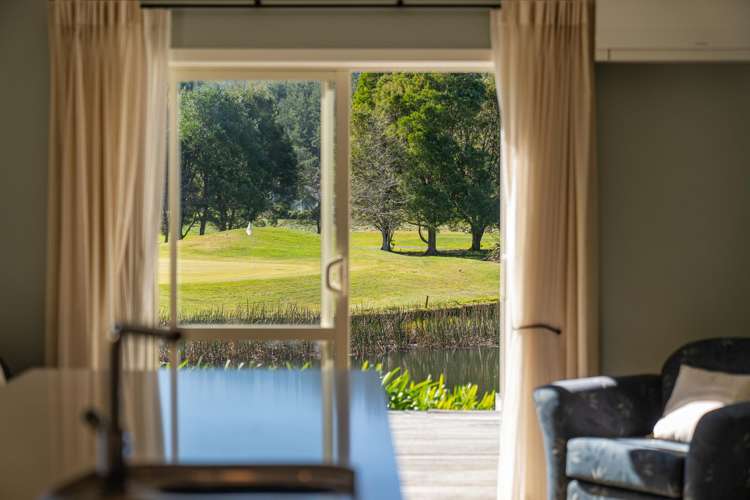 24 St Andrews Drive Pauanui_8