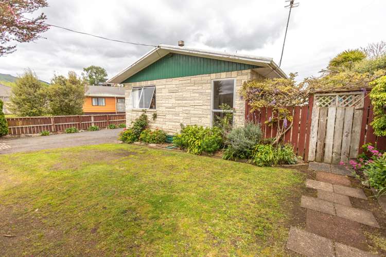 5 Bush Street Paeroa_24