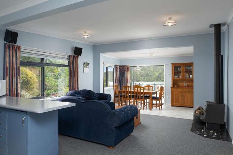 79 Moenui Bay Havelock_13
