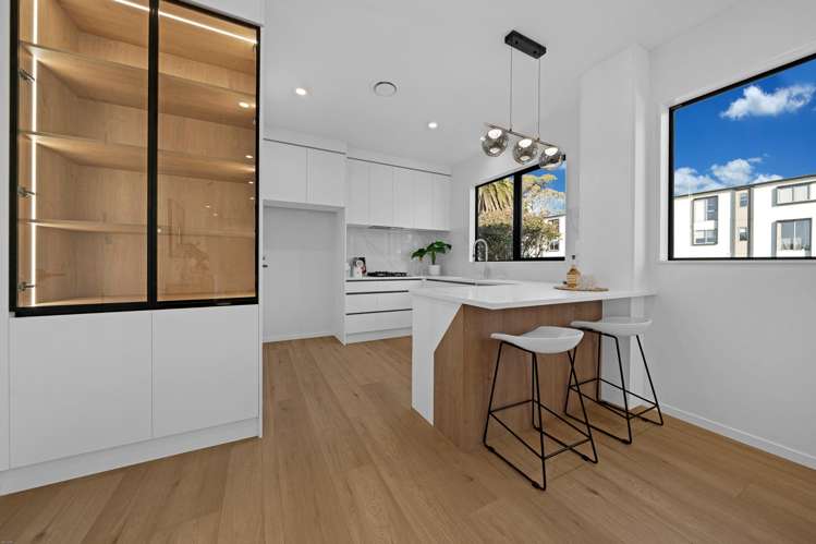 Lot 1&2/5 The Boulevard Sunnyhills_6