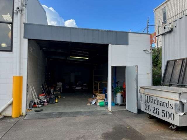 Unit 4, 5/24 Hillside Road Wairau Valley_2