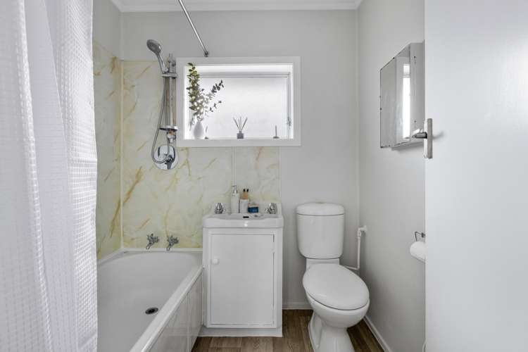 1/242 Onewa Road Birkenhead_11