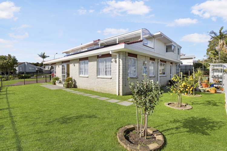 101 Everglade Drive Totara Heights_26