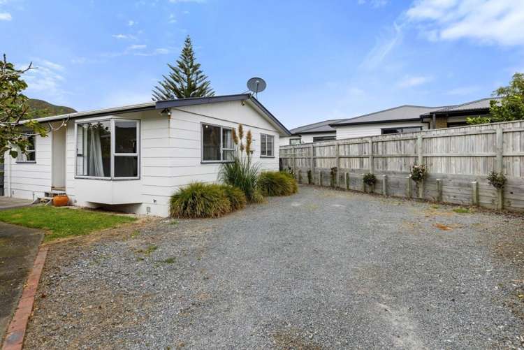 3/6 Awamutu Grove Waiwhetu_13