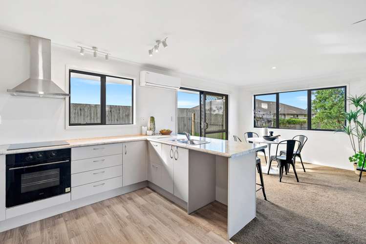 17 Dune Lake Place Ruakaka_12