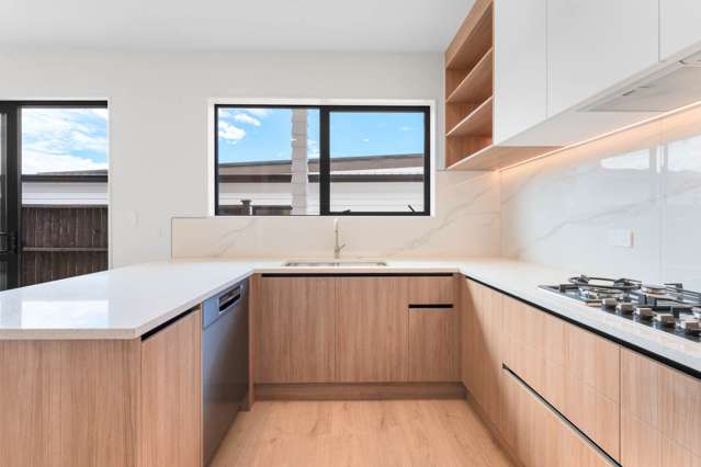 12 Kuhu Way Silverdale_3