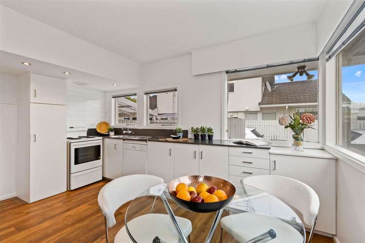 5/112 Rossall Street Merivale_0