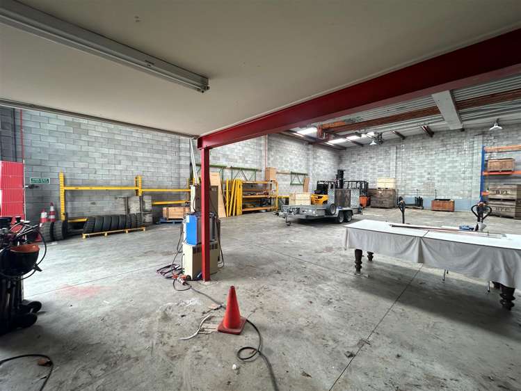 11 Bassant Avenue Penrose_6