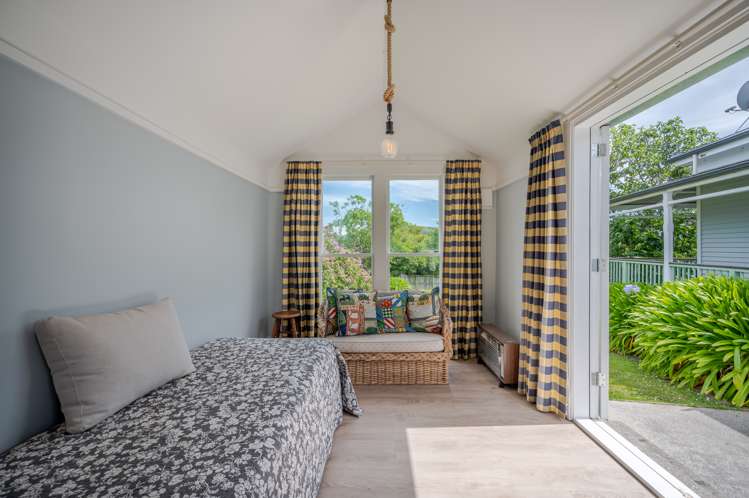 14 Percy Street Akaroa_30