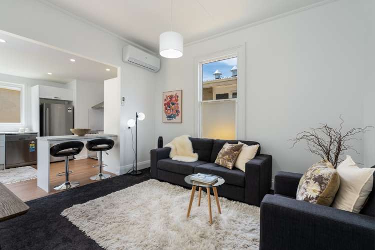 36 Carlyle Street North East Valley_11