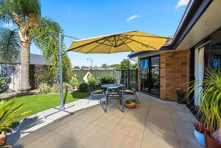 35 Stoneleigh Drive Chartwell_11