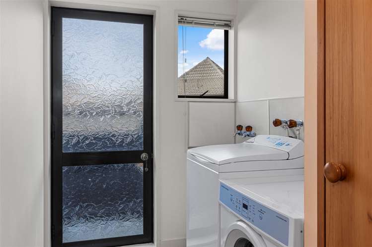 7 Goya Place Bishopdale_16