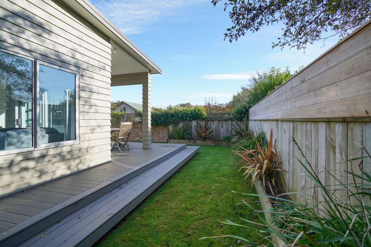 48 Louisa Street Gladstone_23