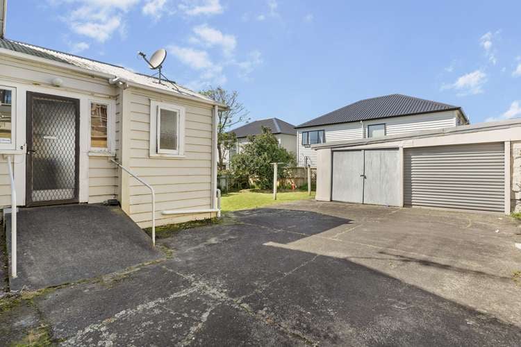 53 Mount Smart Road Onehunga_14