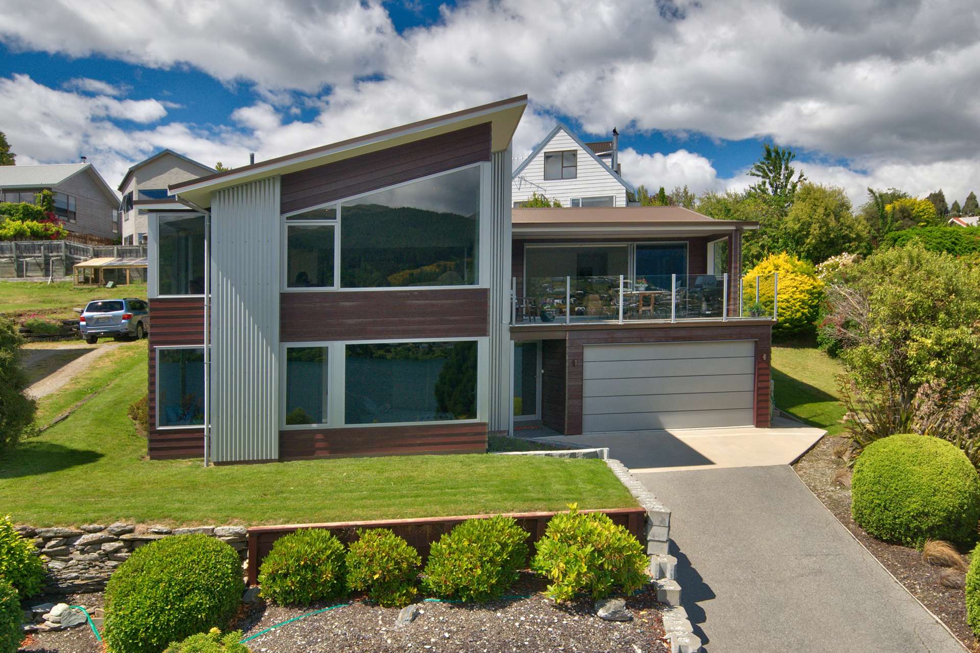 574 Peninsula Road Kelvin Heights_0