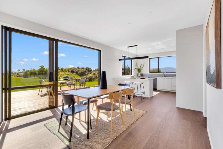 289 Bronte Road West Mahana_2