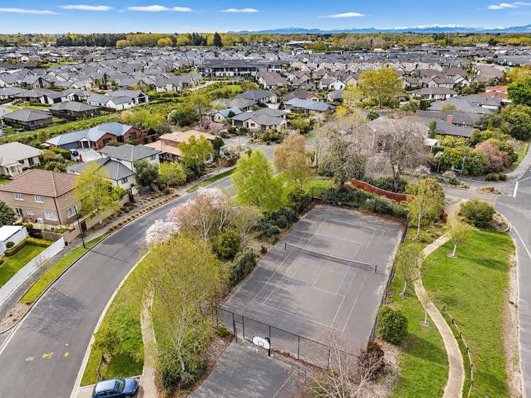 16 Limes Avenue Parklands_29
