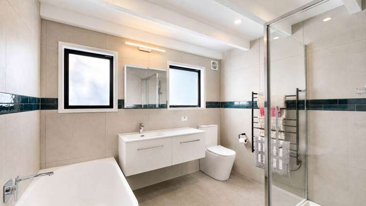 38 Thorburn Avenue Red Beach_7