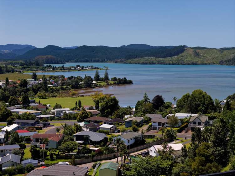 105 Elsinore Close Whangamata_0