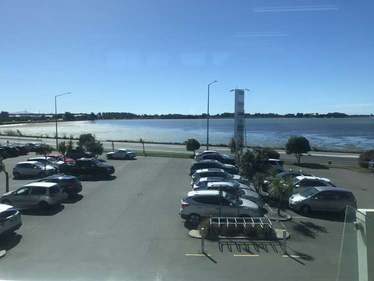 21-23 Humphreys Drive Ferrymead_7