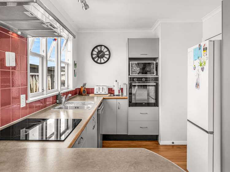 25A Monrad Street Highbury_25