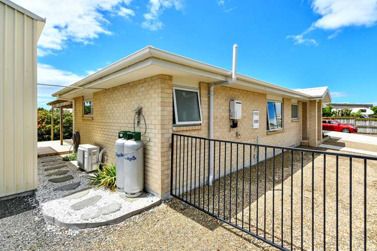 68 Kowhai Avenue Kaiaua_19