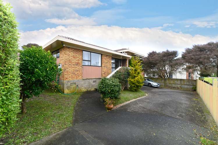 2/332 West Coast Road Glen Eden_12