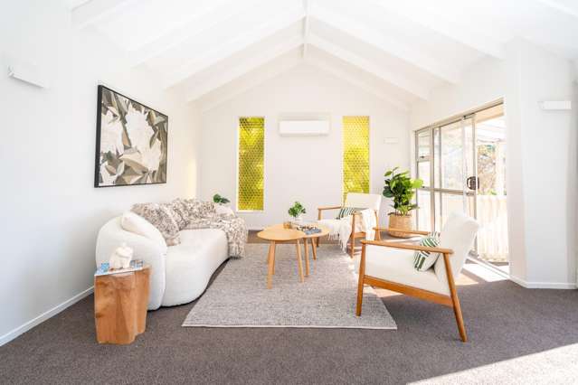 11 Selkirk Way Karori_2