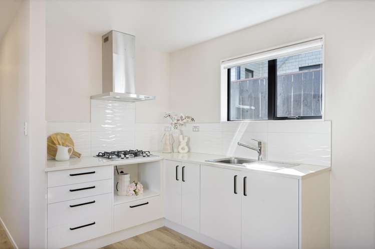 55A Chorley Avenue Massey_17