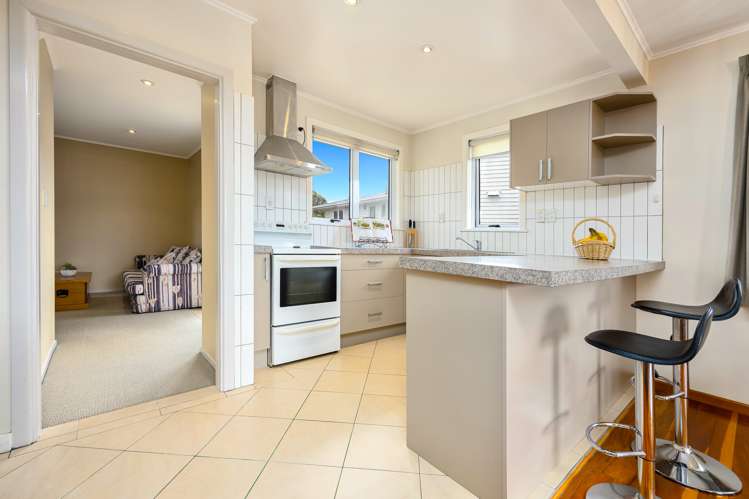 23 Dundee Place Blockhouse Bay_5