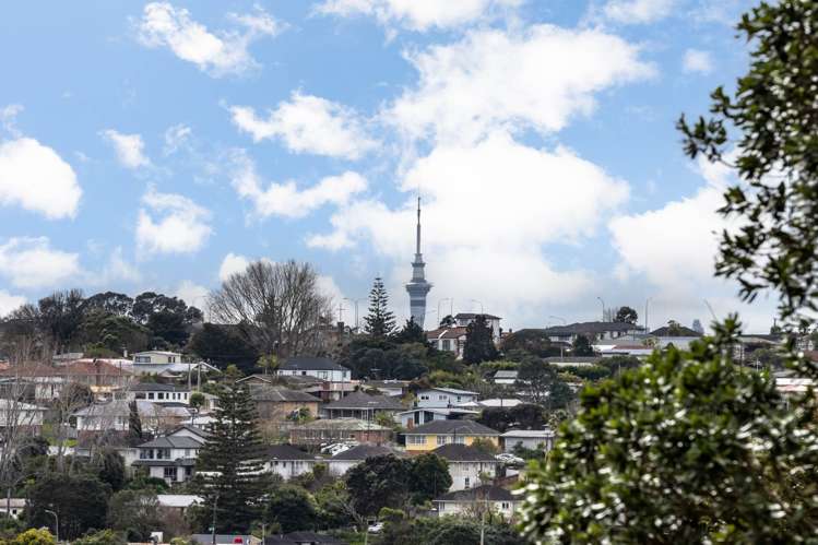 12 Letterkenny Place Blockhouse Bay_19