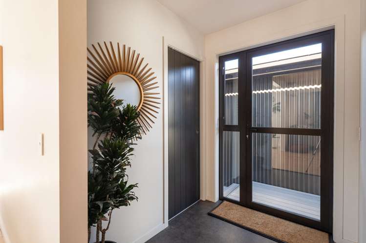 37 Tasman Road Twizel_13