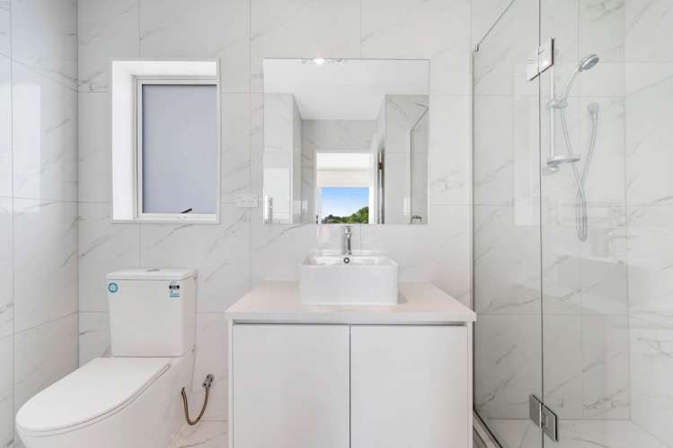 28A Ennismore Road Mt Albert_16