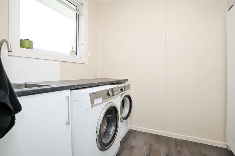 17 Conway Crescent Glengarry_24