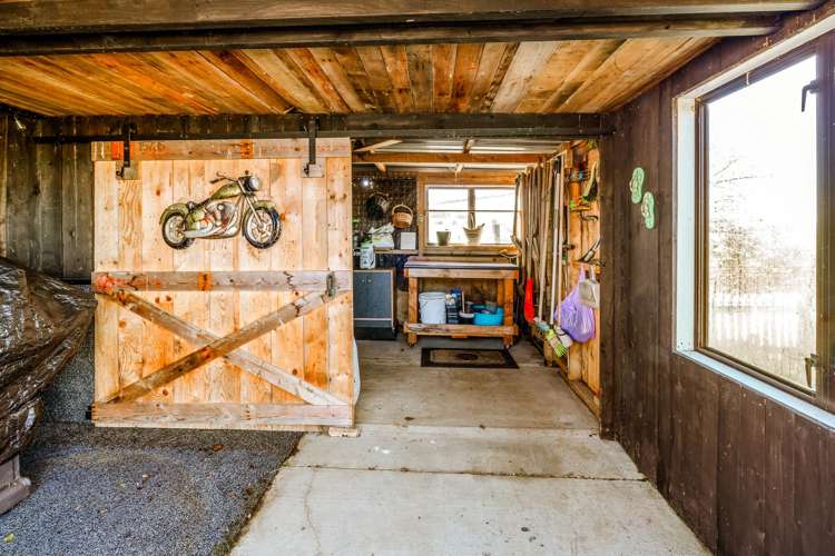 1672 Tahuna Road Te Hoe_24