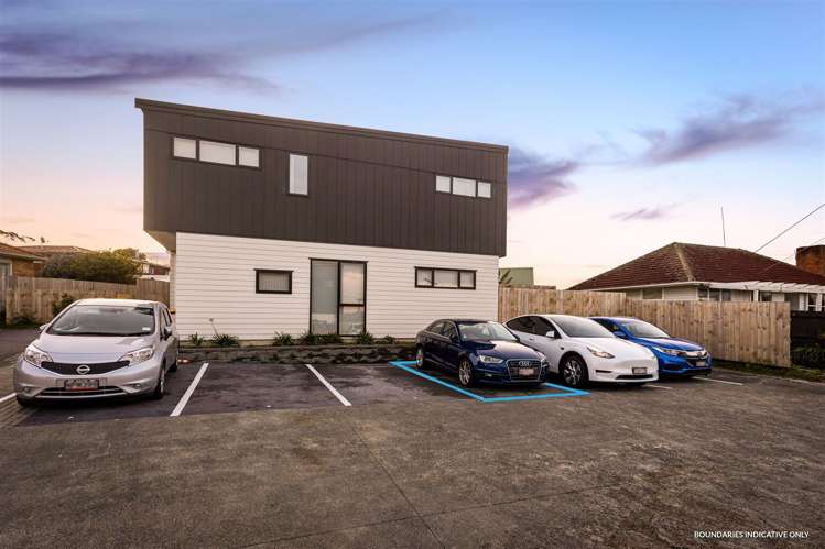 4/6 Hepburn Road Glendene_13