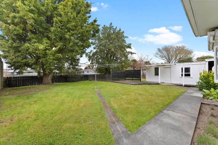 9 Grace Crescent Tokoroa_21