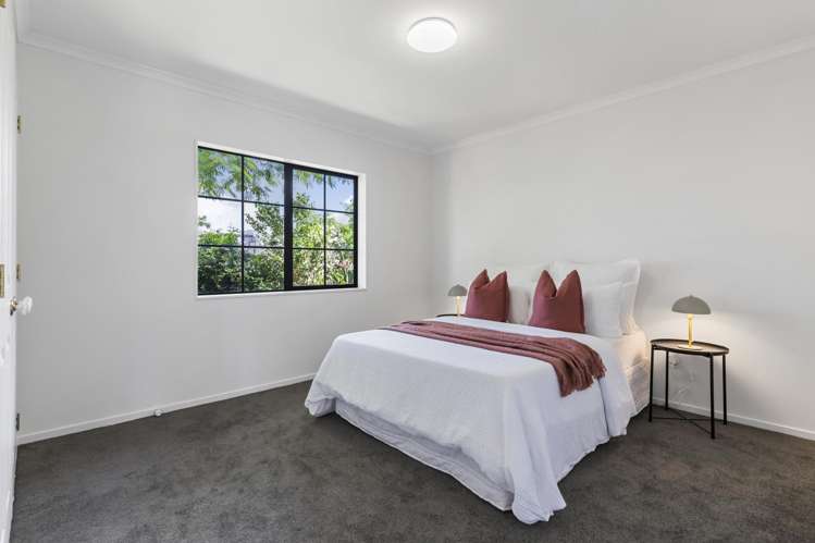 40 Cottesmore Place Huntington Park_9