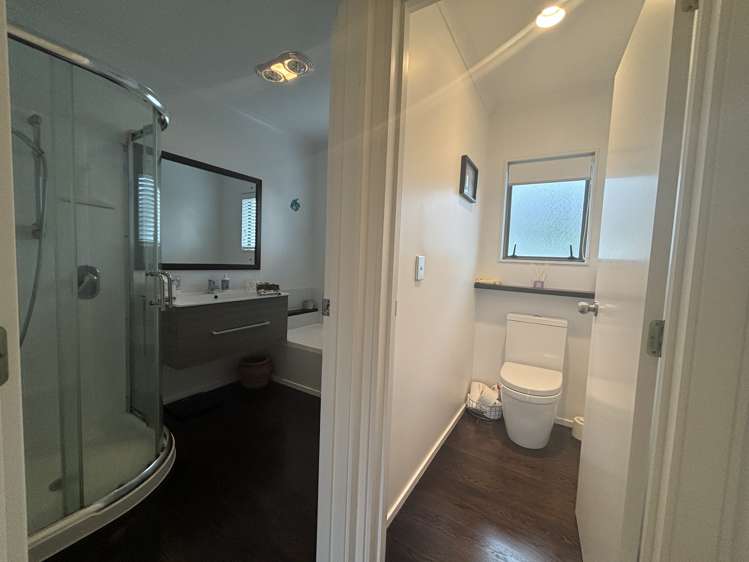 27 Loughanure Place Massey_9