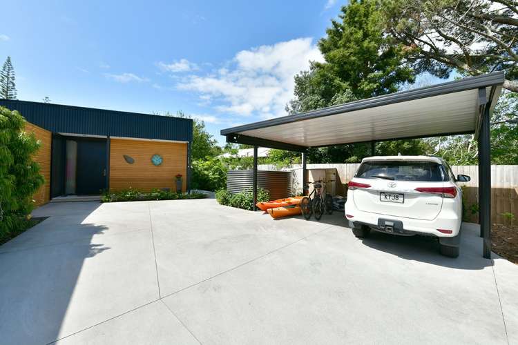 59 The Circle Manly_4