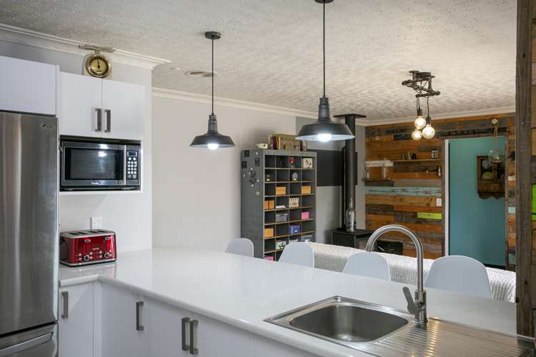 17 Macdonell Street Hilltop_10